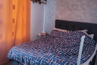 Apartament cu 3 camere semidecomandat, mobilat în Aeroport