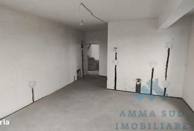 Casă cu 9 camere cu Teren 300 Mp în Frumușani - 19