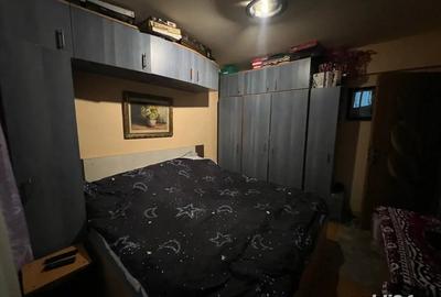 PF. vand apartament 3 camere - 1