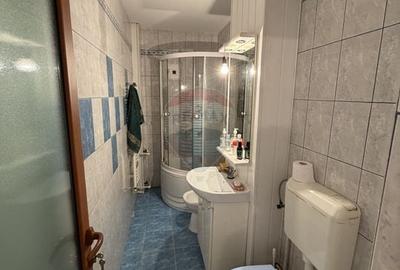 Apartament cu 2 camere decomandat în Central - 11