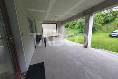 Casa 5 camere 197mp utili situata la 27km de Fagaras si 65km de Brasov - 12
