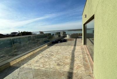 VILA  MAMAIA CU VEDERE SPRE LAC - 2