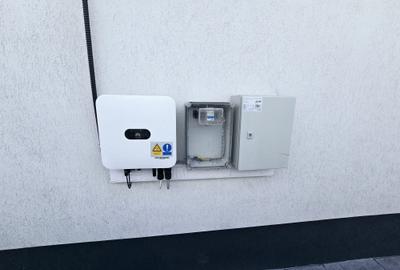 Casa individuala - 4 camere - panouri solare - gaz- curent - 5 min de STV - pod - 3