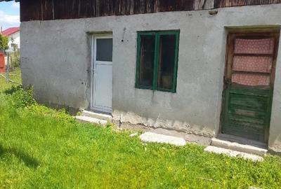 Casă cu 4 camere cu Teren 940 Mp în Stâlpeni - 5