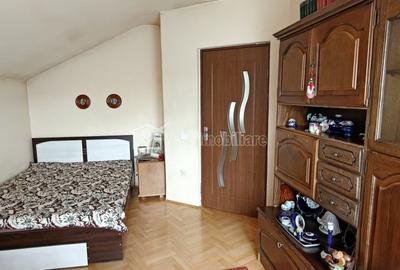 Casă cu 4 camere cu Teren 120 Mp în Florești - 2