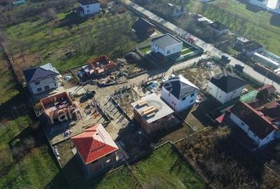 Casă cu 4 camere cu Teren 460 Mp în Central