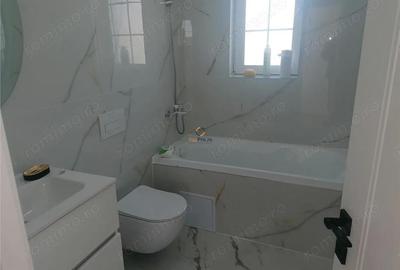 Casă cu Teren 200 Mp în Central