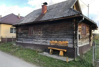 Casa de vanzare din lemn - 4