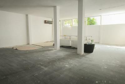 Spatiu de Inchiriat - Ultracentral, Casa Cartii | 250 mp, Etaj p si 1, 4 camere - 1