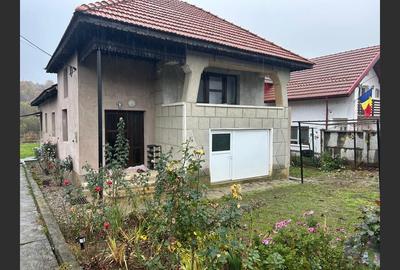 Casă P+M,  com Balesti, sat Rasova.Comision 0!! - 2