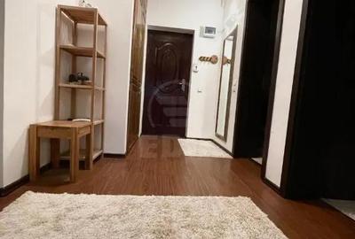 Apartament cu 2 camere semidecomandat în Florești