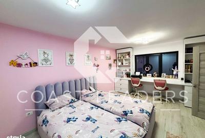 Casă cu 4 camere cu Teren 200 Mp în Central - 3