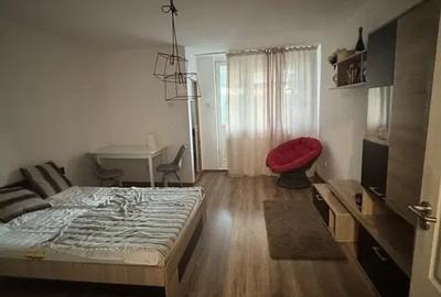 Apartament cu o camera decomandat, etajul 2/9, zona Tatarasi - 1
