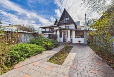 Breaza Vila eleganta P 1 M, teren 610mp - 2