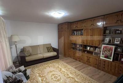 Casa de vanzare, zona deosebita , teren generos,Sali? - 12