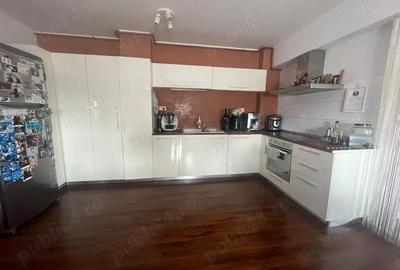 Apartament cu 3 camere în Tomis Nord - 11