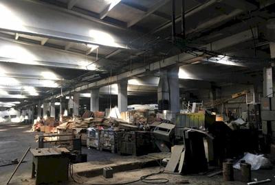 Spațiu industrial, de 6,700 mp, în Central