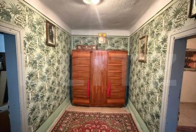 Casă cu 3 camere cu Teren 2745 Mp în Central - 3