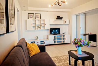 Pta.Alba Iulia stradal,vedere spatele blocului | Apartament cochet in bl.monolit - 2