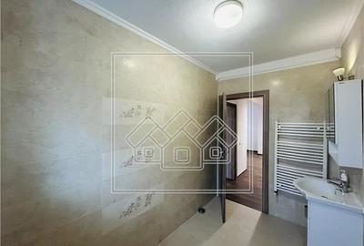 Apartament cu 3 camere nedecomandat în Aeroport - 8