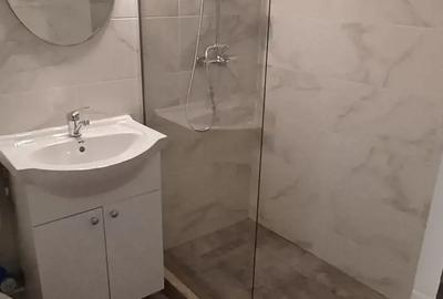 Persoana fizica vand apartament 2 camere - 1