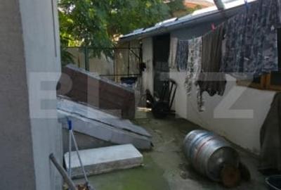 Casa 4 camere , teren 285 mp, zona semi-centrala - 14