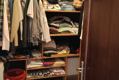 Vânzare vila  P+1E+ M – 4 dormitoare | 3 băi | living spațios | curte proprie - 24