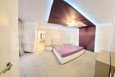 Casă cu 7 camere cu Teren 1000 Mp în Central