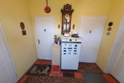 Apartament spatios cu 2 camere si centrala proprie Apartament spatios cu 2 camere si centrala proprie - 8