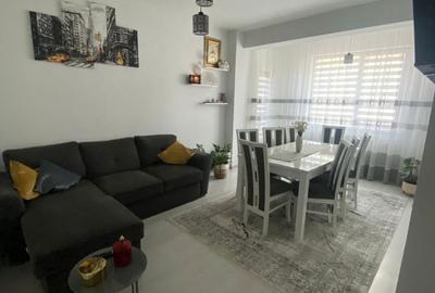 Apartament cu 2 camere decomandat în Sfântu Ilie