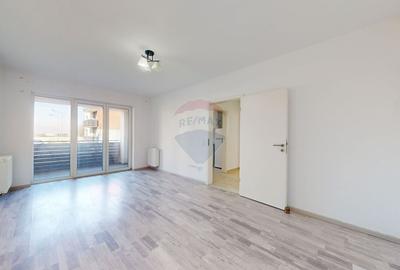 Apartament cu 2 camere decomandat în Tractorul - 8