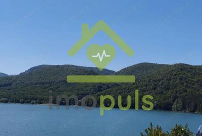 ? Teren impadurit 20.720 mp (2,07 ha) malul Lacului Cinci? ? - 2