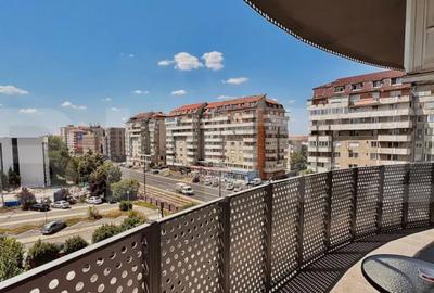 Apartament cu 2 camere semidecomandat în Decebal - 5