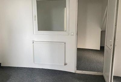 Spațiu comercial, de 150 mp, în Exterior Vest - 1