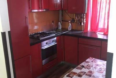 Apartament cu 3 camere în Tomis I - 4