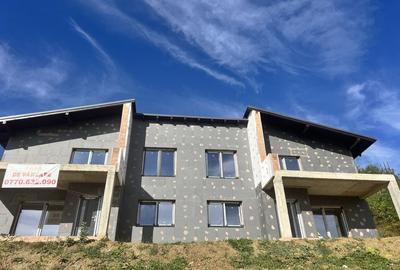 Casă cu 3 camere în Central - 2