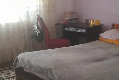 Apartament cu 3 camere decomandat în Pașcani - 5