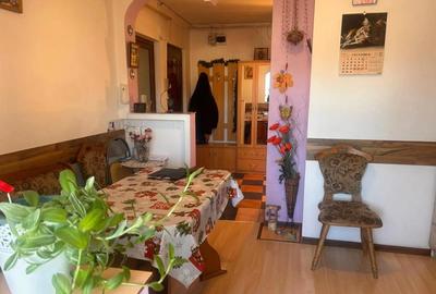 Apartament cu 3 camere decomandat în 1 Mai - 4