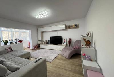 Apartament cu 3 camere decomandat în Aradului - 1