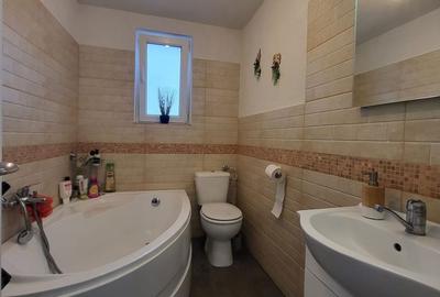 Casă cu 3 camere în Central - 12