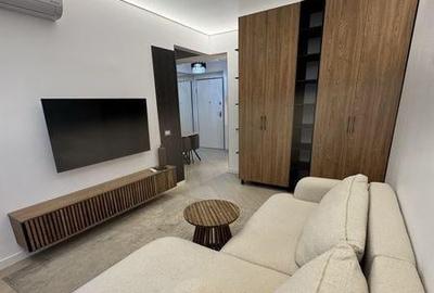 Apartament cu 2 camere semidecomandat, mobilat în Pipera