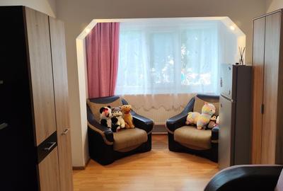 Garsonieră decomandată în Exterior Vest - 4