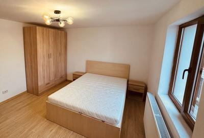 Casă cu 5 camere cu Teren 410 Mp în Central - 1