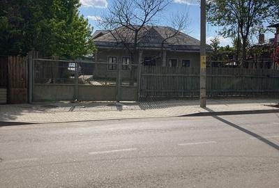 Casă cu 4 camere în Central - 3