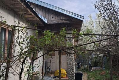 Casă cu 4 camere în Arcani - 2