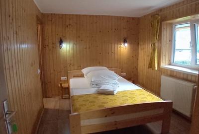 Casă cochetă de vânzare, 4 camere, Stațiunea Azuga - 9