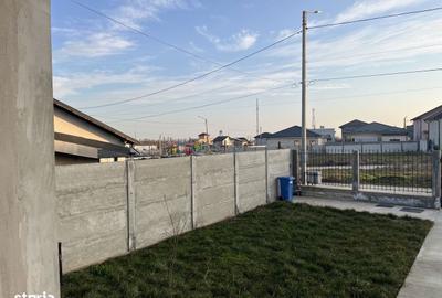 Casă cu 4 camere cu Teren 350 Mp în Agigea - 3