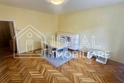 Apartament cu 3 camere decomandat în Calea Dumbrăvii