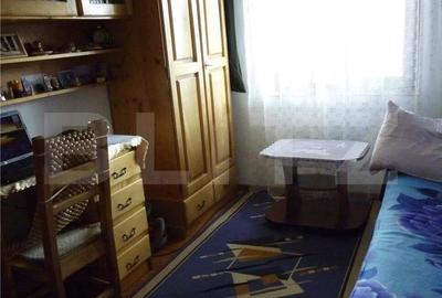 Apartament cu 4 camere decomandat în Central - 1