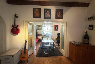 Vanzare - 3 camere  Str. Pasului - colt cu Armeneasca - 10